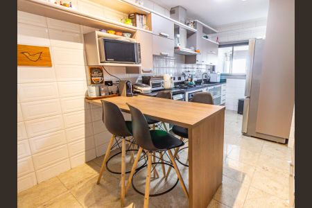 Apartamento à venda com 136m², 3 quartos e 2 vagasCozinha