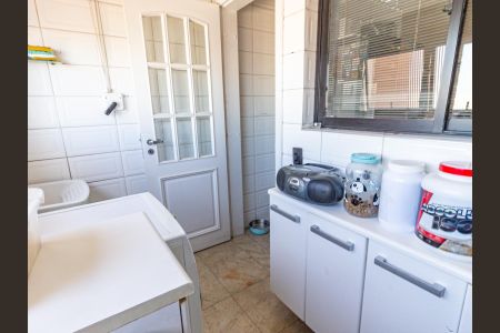 Apartamento à venda com 136m², 3 quartos e 2 vagasÁrea de Serviço