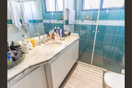 Apartamento à venda com 136m², 3 quartos e 2 vagasBanheiro