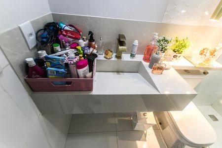 Casa para alugar com 300m², 4 quartos e 1 vaga Casa para alugar com 300m², 4 quartos e 1 vagaBanheiro da Suíte 1