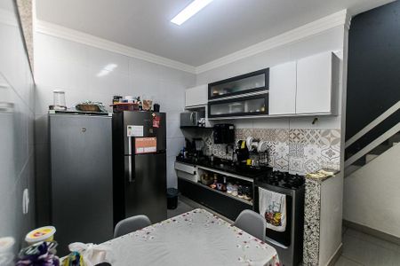 Casa para alugar com 300m², 4 quartos e 1 vaga Casa para alugar com 300m², 4 quartos e 1 vagaCozinha 2