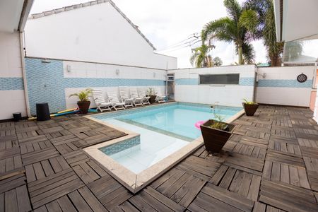 Casa de condomínio para alugar com 600m², 3 quartos e 2 vagasÁrea comum - Piscina