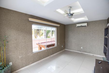 Casa de condomínio para alugar com 600m², 3 quartos e 2 vagasSala 2