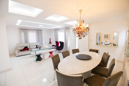 Casa de condomínio para alugar com 600m², 3 quartos e 2 vagasSala 1