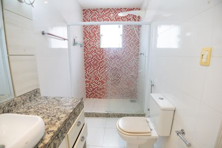 Casa de condomínio para alugar com 600m², 3 quartos e 2 vagasBanheiro da Suíte 3