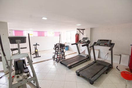 Casa de condomínio para alugar com 600m², 3 quartos e 2 vagasÁrea comum - Academia