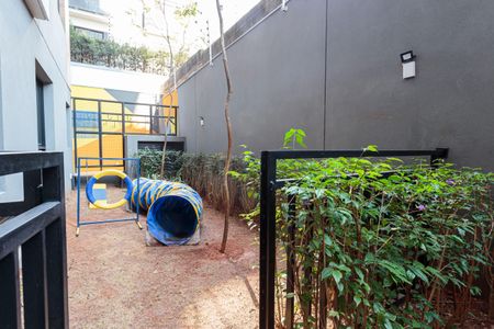 Apartamento para alugar com 38m², 2 quartos e sem vagaÁrea comum