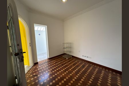Casa para alugar com 205m², 5 quartos e 1 vaga Casa para alugar com 205m², 5 quartos e 1 vagaSala 1