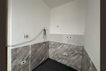 Casa para alugar com 205m², 5 quartos e 1 vaga Casa para alugar com 205m², 5 quartos e 1 vagaÁrea de Serviço