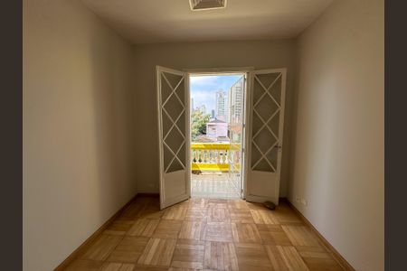 Casa para alugar com 205m², 5 quartos e 1 vaga Casa para alugar com 205m², 5 quartos e 1 vagaQuarto 4