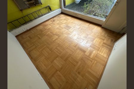 Casa para alugar com 205m², 5 quartos e 1 vaga Casa para alugar com 205m², 5 quartos e 1 vagaQuarto 1