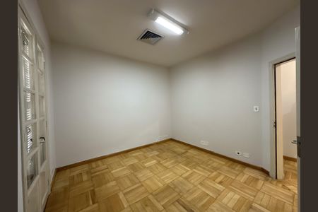 Casa para alugar com 205m², 5 quartos e 1 vaga Casa para alugar com 205m², 5 quartos e 1 vagaQuarto 5