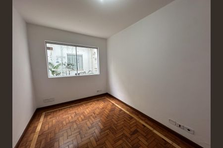 Casa para alugar com 205m², 5 quartos e 1 vaga Casa para alugar com 205m², 5 quartos e 1 vagaSala 4
