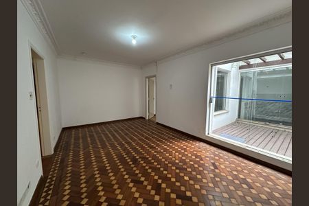 Casa para alugar com 205m², 5 quartos e 1 vaga Casa para alugar com 205m², 5 quartos e 1 vagaSala 3