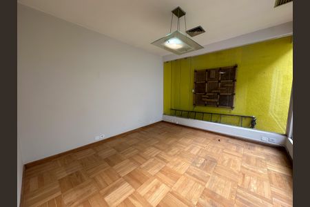 Casa para alugar com 205m², 5 quartos e 1 vaga Casa para alugar com 205m², 5 quartos e 1 vagaQuarto 1