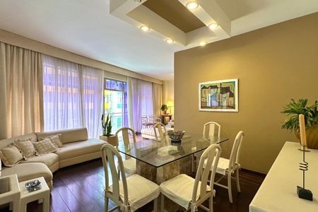 Apartamento à venda com 130m², 4 quartos e 1 vagaSala