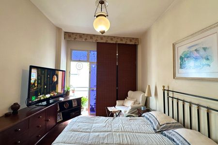 Apartamento à venda com 130m², 4 quartos e 1 vagaSuíte