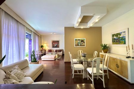 Apartamento à venda com 130m², 4 quartos e 1 vagaQuarto