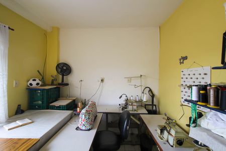 Casa à venda com 150m², 4 quartos e 4 vagas Casa à venda com 150m², 4 quartos e 4 vagasQuarto de Serviço