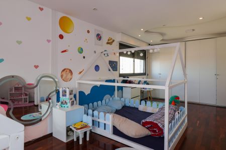 Apartamento para alugar com 300m², 3 quartos e 8 vagasSuíte 2