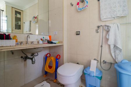 Apartamento para alugar com 300m², 3 quartos e 8 vagasBanheiro da Suíte 2