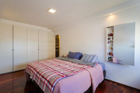 Apartamento para alugar com 300m², 3 quartos e 8 vagasSuíte 1