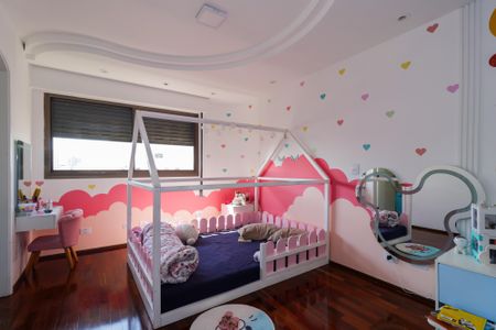 Apartamento para alugar com 300m², 3 quartos e 8 vagasSuíte 2