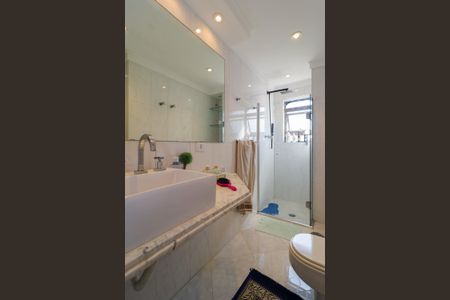 Apartamento para alugar com 300m², 3 quartos e 8 vagasBanheiro Social