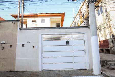 Casa à venda com 120m², 3 quartos e 2 vagasFachada