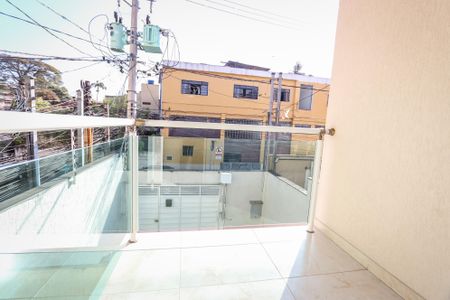 Casa à venda com 120m², 3 quartos e 2 vagasVaranda da Suite 1
