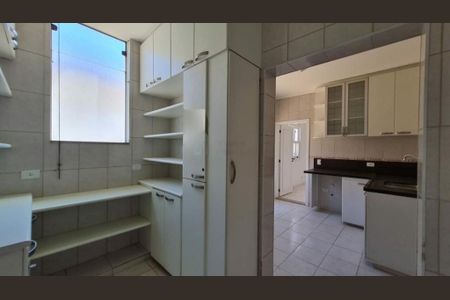 Casa à venda com 620m², 4 quartos e 10 vagas