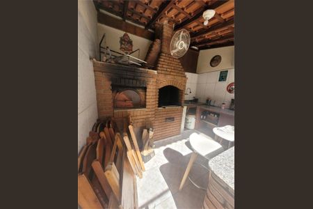 Casa à venda com 3 quartos, 136m² em Penha de França, São Paulo