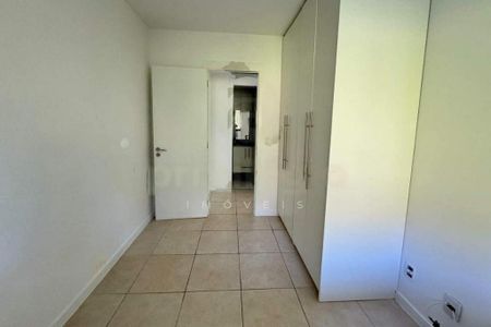 Apartamento à venda com 67m², 2 quartos e 1 vaga