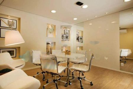 Apartamento à venda com 67m², 2 quartos e 1 vaga