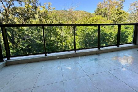 Apartamento à venda com 67m², 2 quartos e 1 vaga