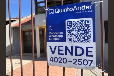 Casa à venda com 300m², 2 quartos e 2 vagasPlaquinha