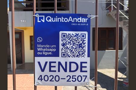 Casa à venda com 300m², 2 quartos e 2 vagasPlaquinha