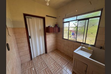 Casa à venda com 300m², 2 quartos e 2 vagasÁrea de Serviço