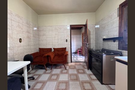 Casa à venda com 300m², 2 quartos e 2 vagasCozinha