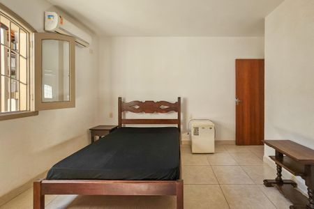 Casa para alugar com 400m², 4 quartos e 6 vagasSuíte 1