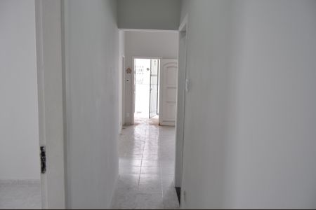 Sala de casa de condomínio à venda com 3 quartos, 240m² em Del Castilho, Rio de Janeiro