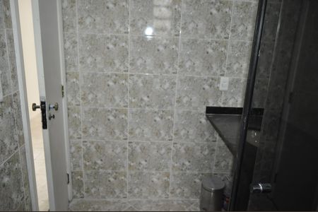 Casa de condomínio à venda com 240m², 3 quartos e 1 vagaBanheiro