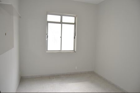 Casa de condomínio à venda com 240m², 3 quartos e 1 vagaQuarto 01