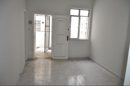 Casa de condomínio à venda com 240m², 3 quartos e 1 vagaSala