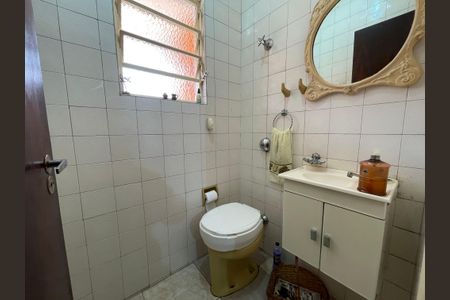 Casa à venda com 158m², 3 quartos e 2 vagasBanheiro 2