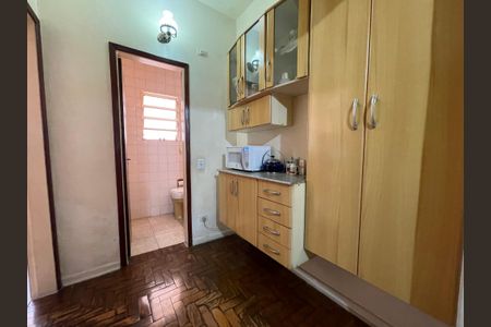 Casa à venda com 158m², 3 quartos e 2 vagasSala
