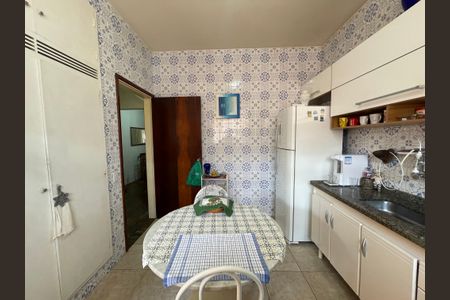 Casa à venda com 158m², 3 quartos e 2 vagasCozinha