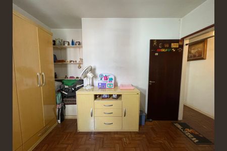 Casa à venda com 158m², 3 quartos e 2 vagasQuarto 2