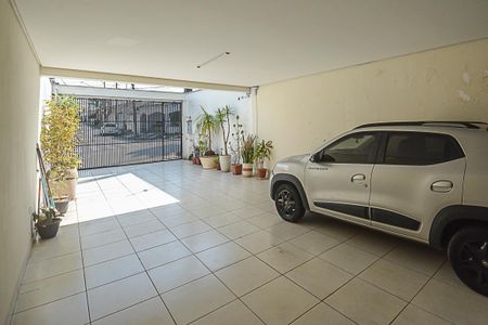 Casa à venda com 256m², 3 quartos e 6 vagasGaragem