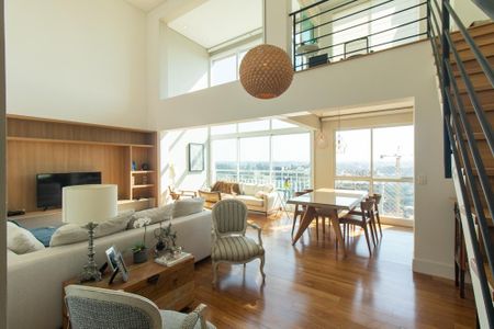 Apartamento para alugar com 189m², 4 quartos e 3 vagasSala